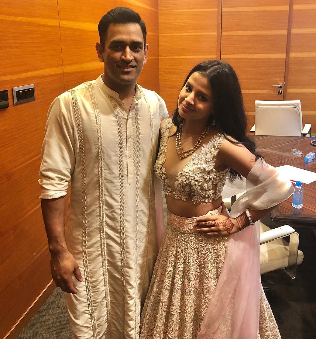 ms dhoni wife