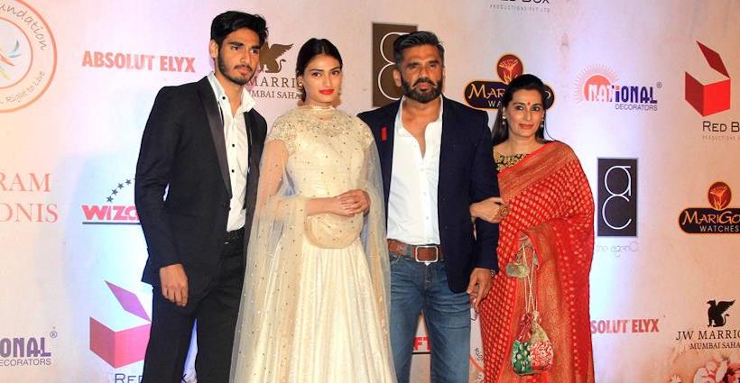 sunil shetty and mana shetty