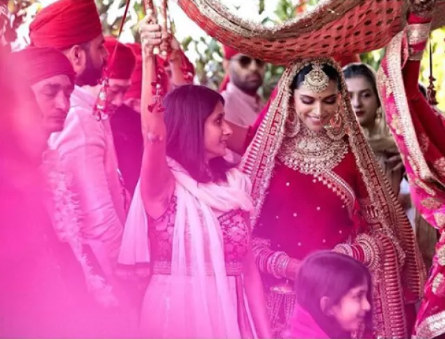 bollywood wedding photos 